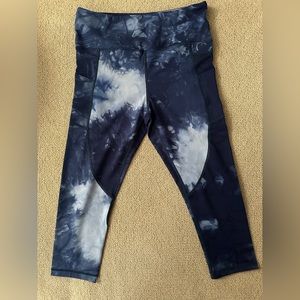 ZYIA Navy Hendrix Pocket Light n Tight Hi-Rise Capri 20” size 12 New w/out tags